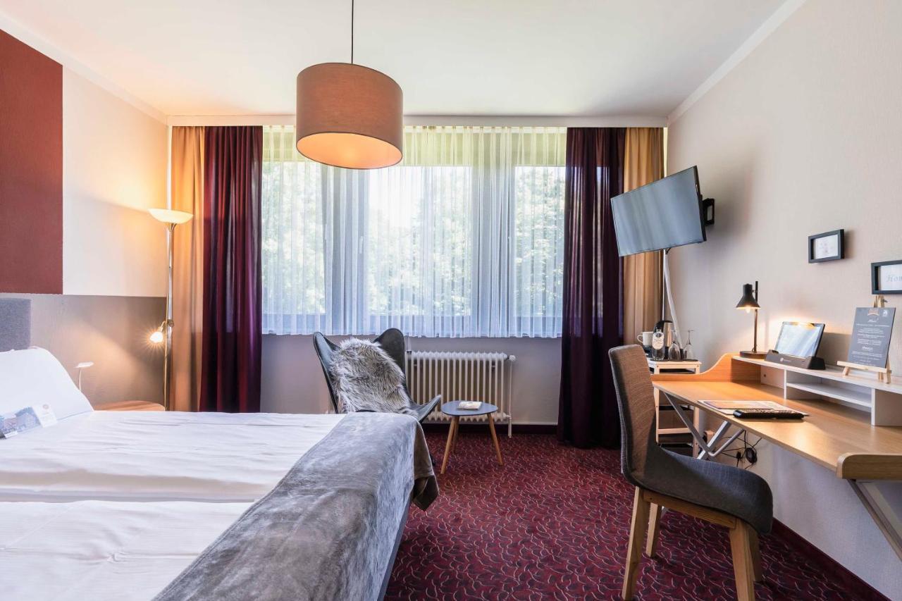Flair Hotel Zur Eiche 부흐홀츠 인 데어 노르트하이데 외부 사진
