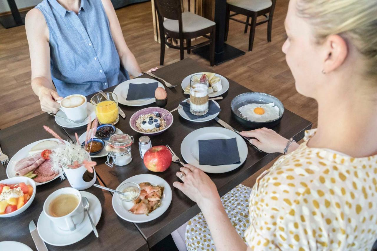 Flair Hotel Zur Eiche 부흐홀츠 인 데어 노르트하이데 외부 사진
