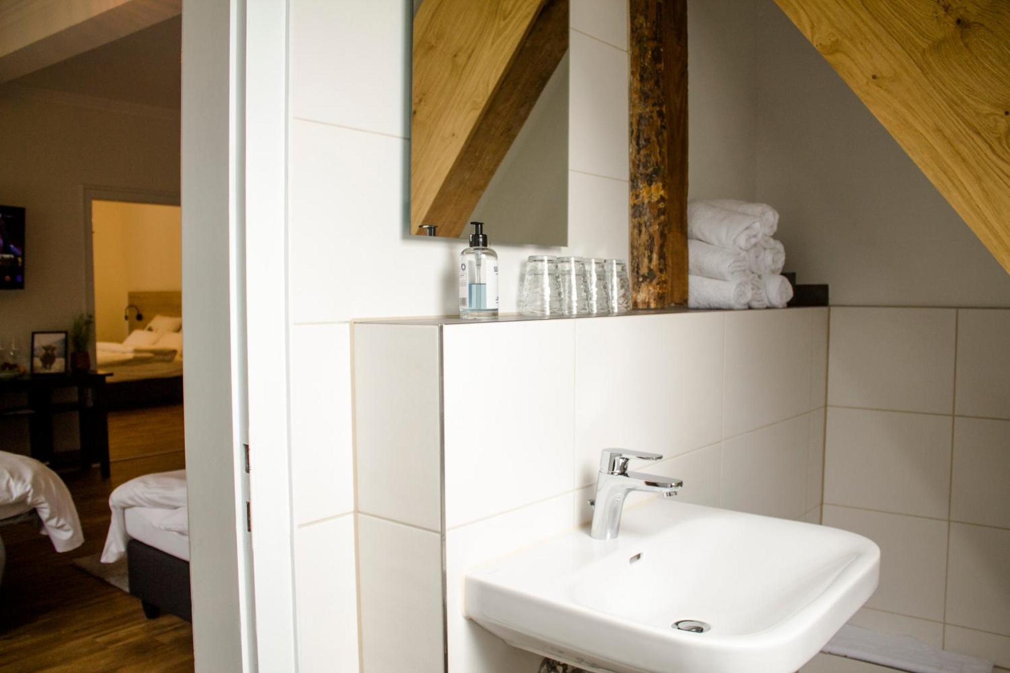 Flair Hotel Zur Eiche 부흐홀츠 인 데어 노르트하이데 외부 사진